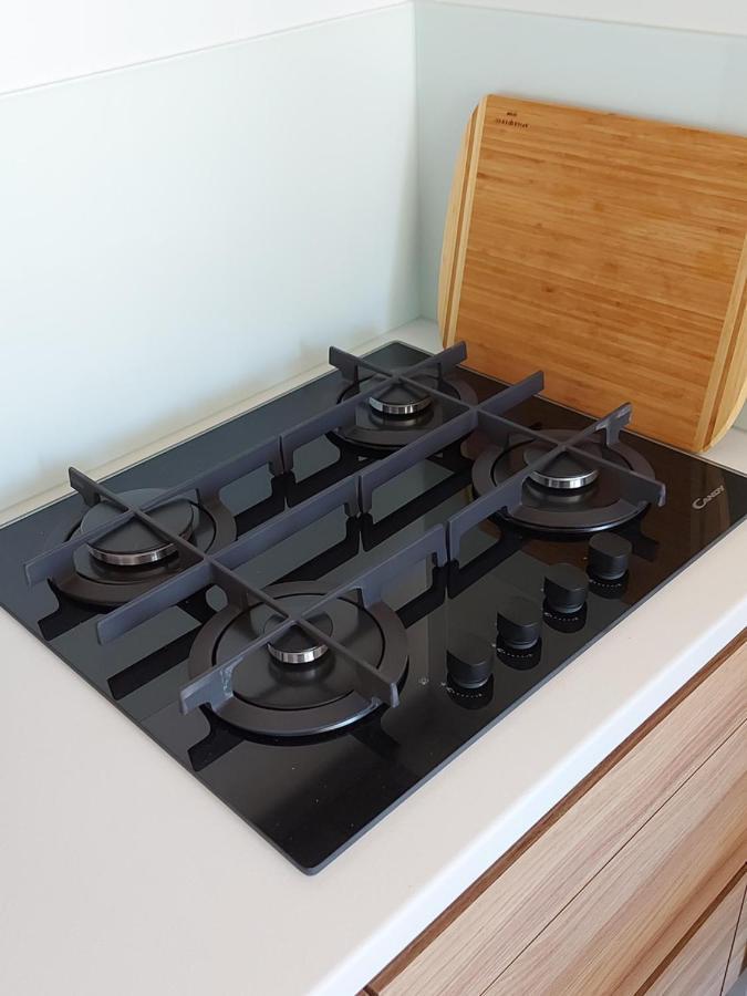 Hemy Casa - Lux Mobile Homes Ровин Екстериор снимка
